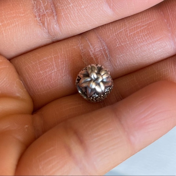 Retired PANDORA Silver Sparkling Pineapple Charm with Clear CZ Stones EUC - Picture 6 of 9